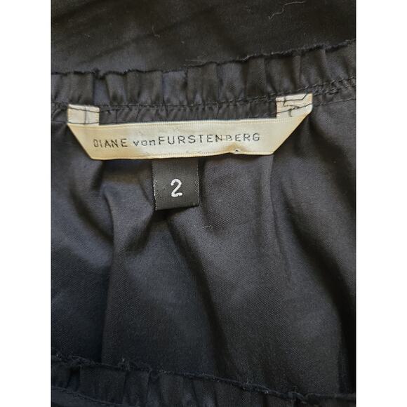 Diane Von Furstenberg Off the Shoulder Black Tie Front Short Sleeve Dress Size 2 - Picture 11 of 12
